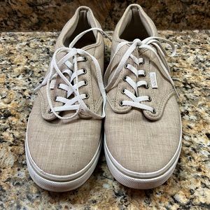 Women’s Van’s 8.5